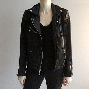 BCBGMAXAZRIA fitted jacket